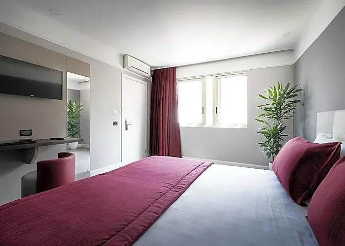 Hotel Varese 4*