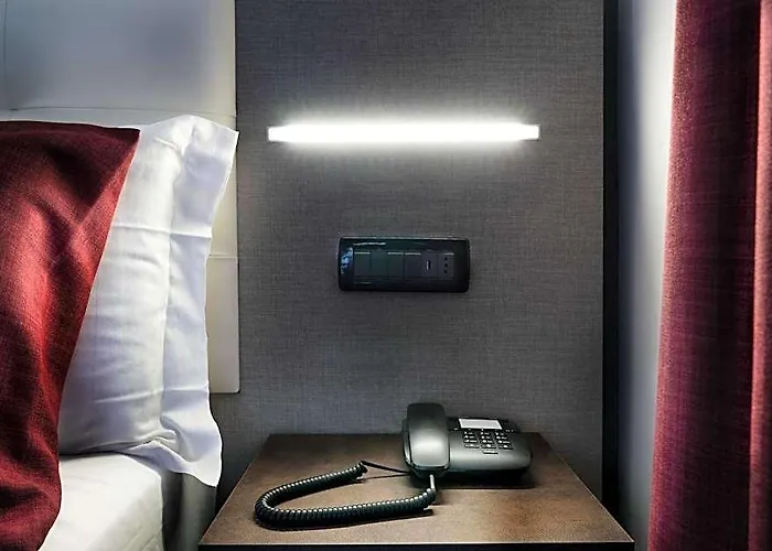Varese Hotel